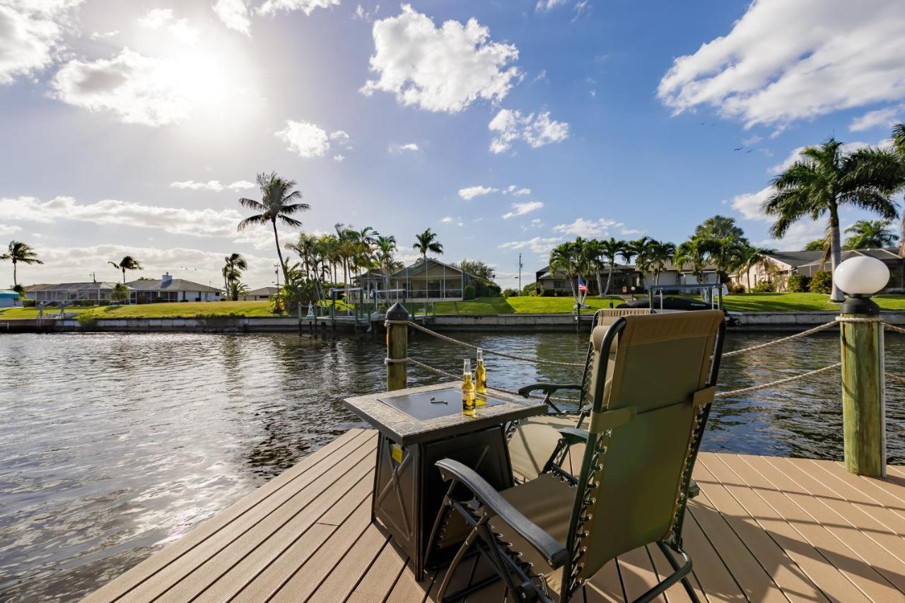 Villa Calusa, Cape Coral Exterior photo