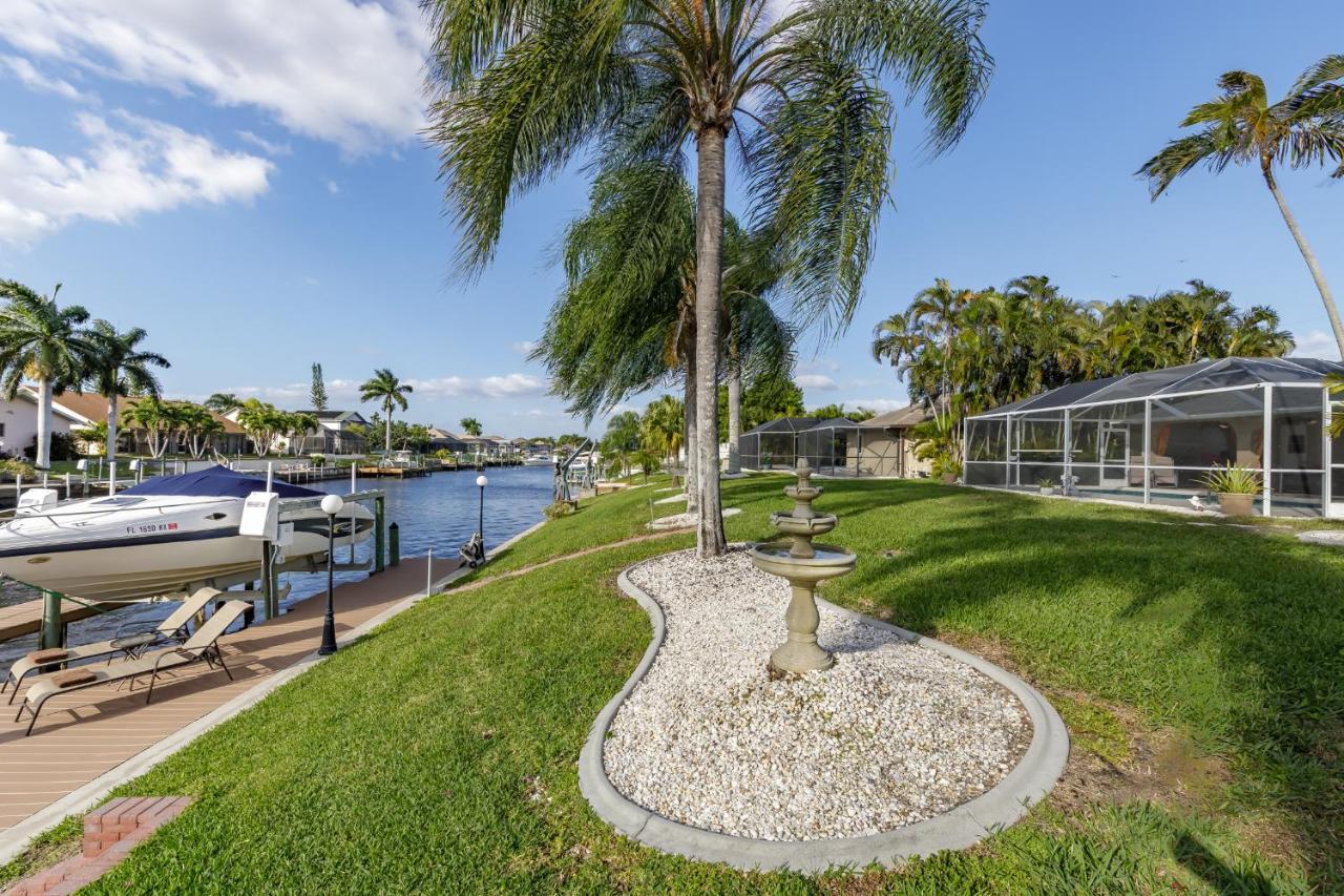 Villa Calusa, Cape Coral Exterior photo